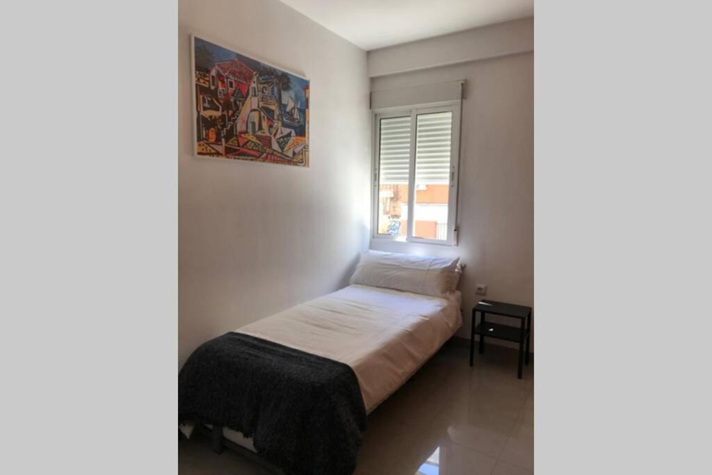 Ac Triana Arellano Apartment Seville Luaran gambar